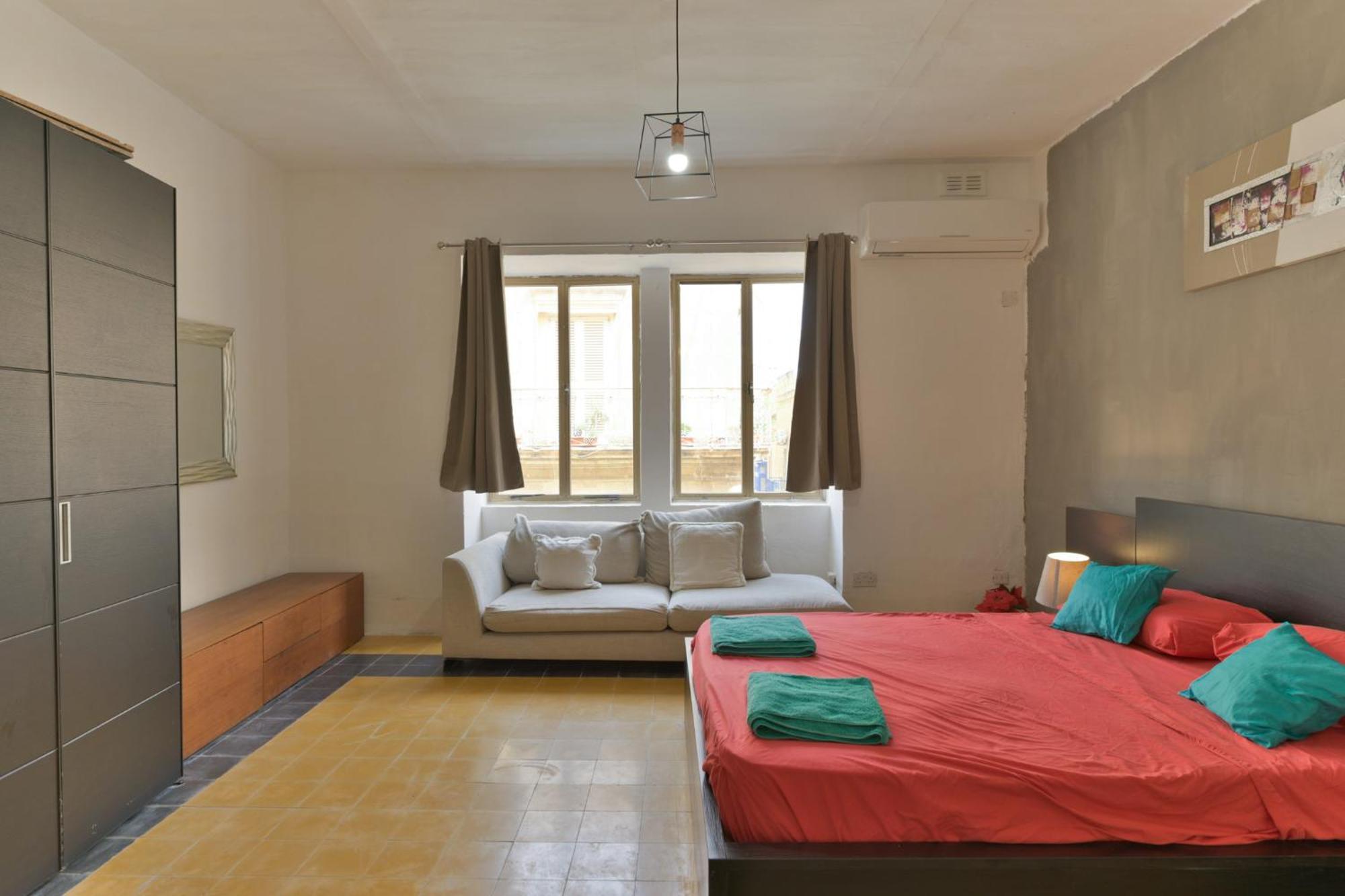 New 1 Bedroom Apartment In Valletta City Centre With Terrace And Views Luaran gambar